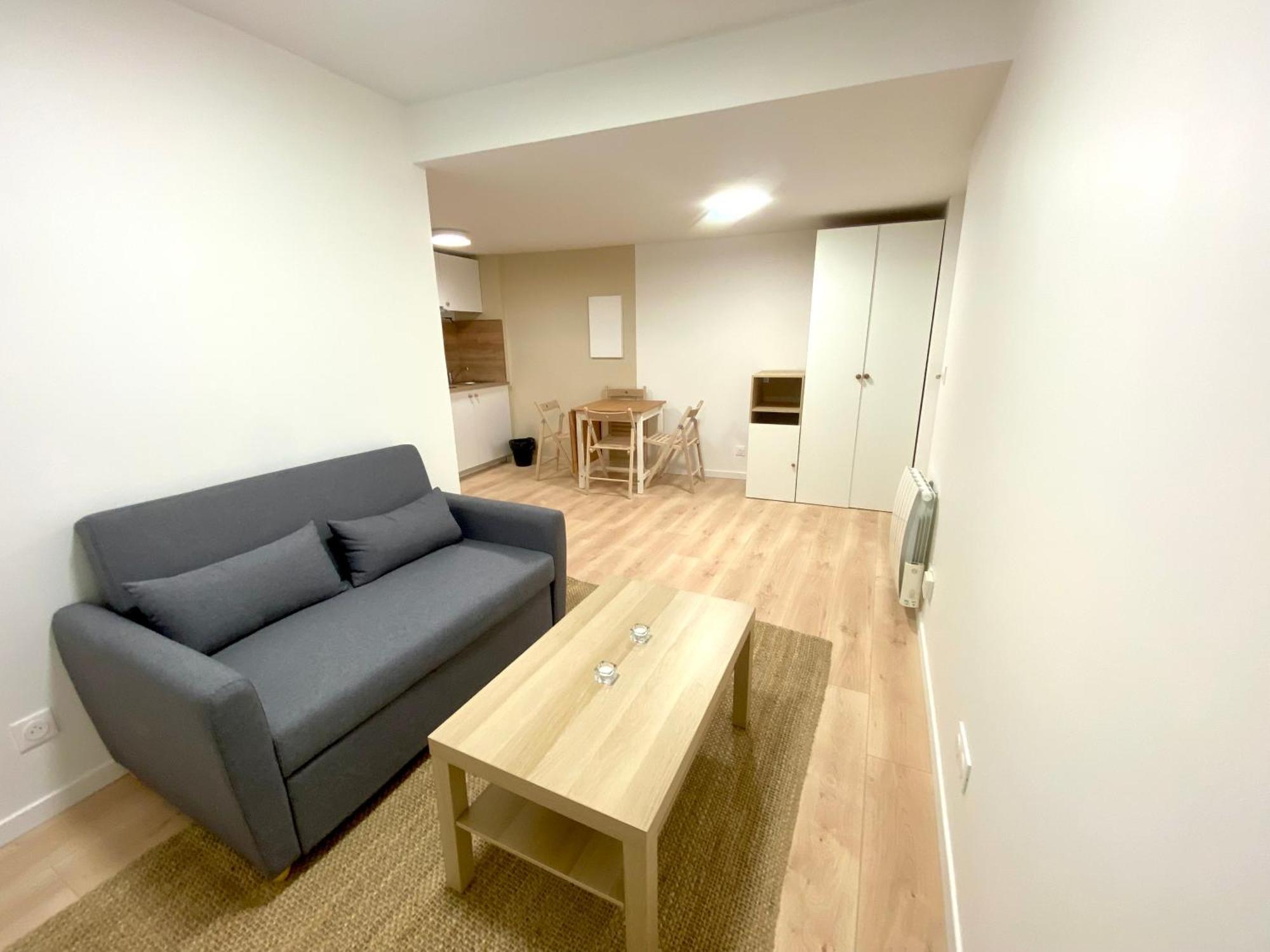 Charmant Appartement A Herblay Centre, Proche Gare, 22 Min De Paris St Lazare المظهر الخارجي الصورة